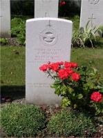 Frederick Waltons Grave 2004 - click for full size image Frederick Waltons Grave 2004 - click for full size image