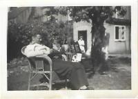 Derek Watson (uncle) in Joiners Beer Garden with John Shuffe(2) - click for full size image Derek Watson (uncle) in Joiners Beer Garden with John Shuffe(2) - click for full size image