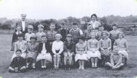 Hampsthwaite School with Miss Allen (Headteacher) and Miss McGrail (Middle Class) - click for full size image