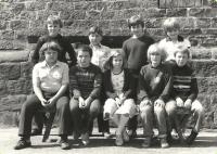 Hampsthwaite C.E. Primary School School Leavers 1981 - click for full size image
